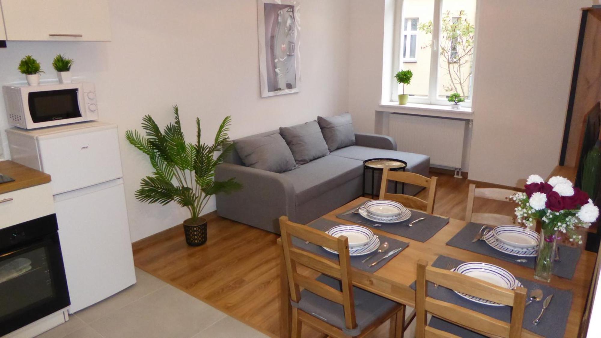 Apartament Love On 5 - Milosc Na 5 Legnica Exteriör bild